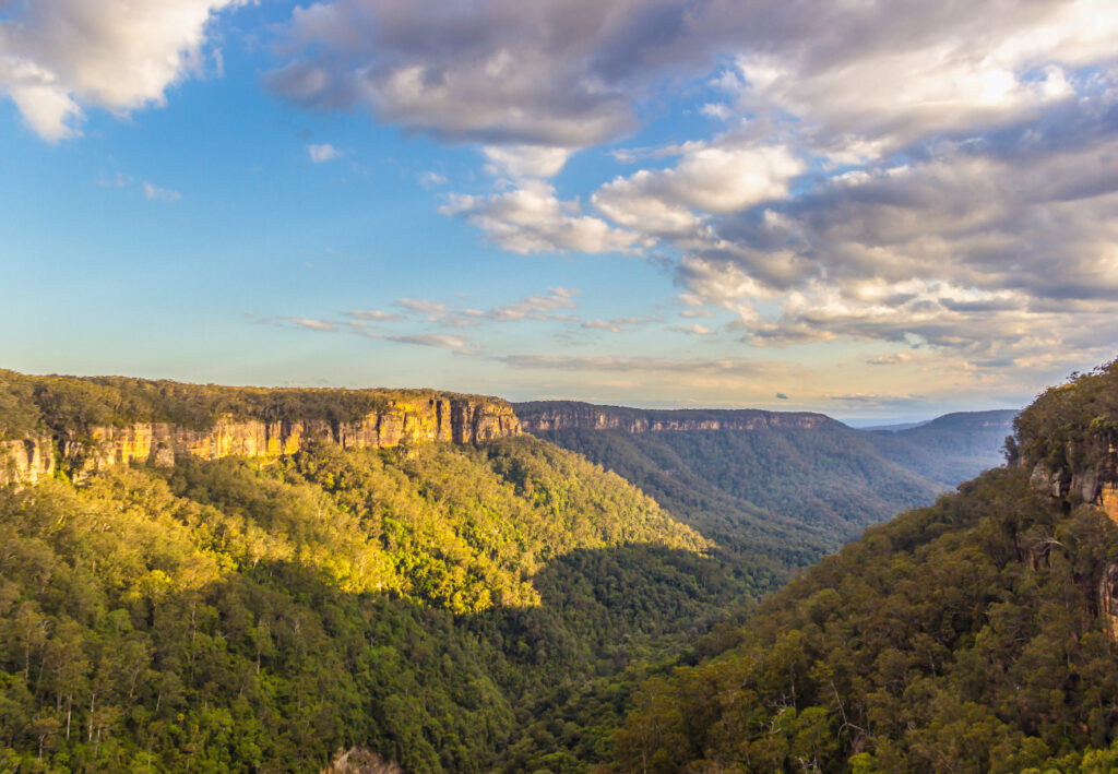 landscape-view-of-kangaroo-valley