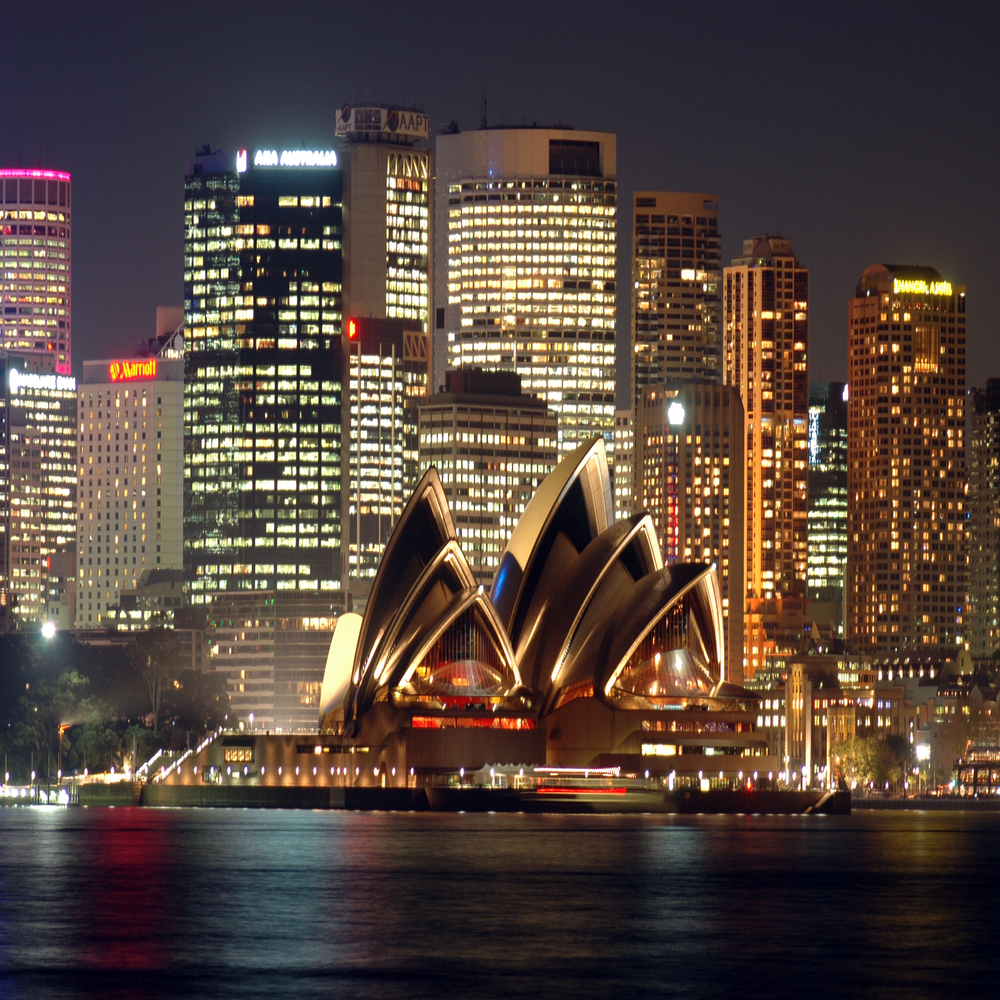 View-of-the-sydney-opera-house-with-the-city-behind-at-dusk